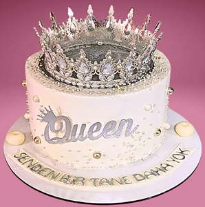 Taçlı Simli Tasarım